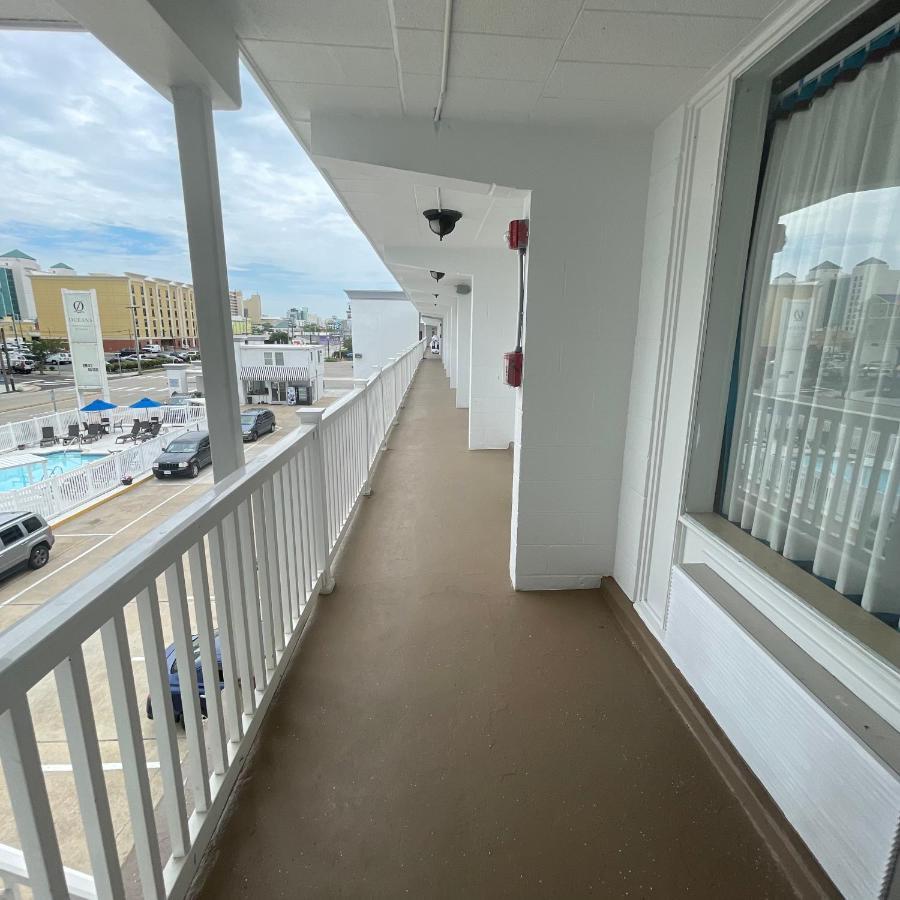Oceans 2700 Hotel Virginia Beach Buitenkant foto