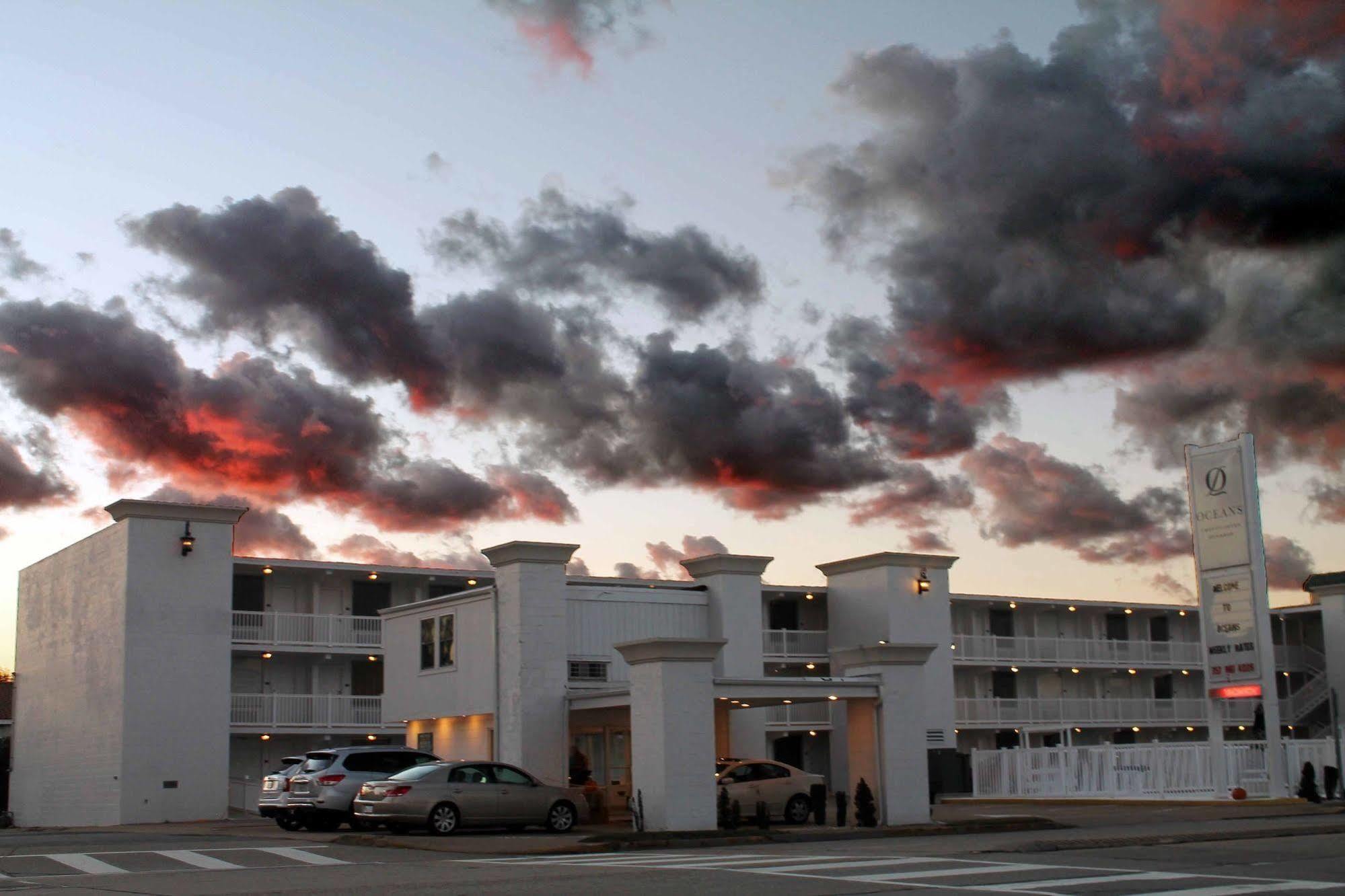 Oceans 2700 Hotel Virginia Beach Buitenkant foto